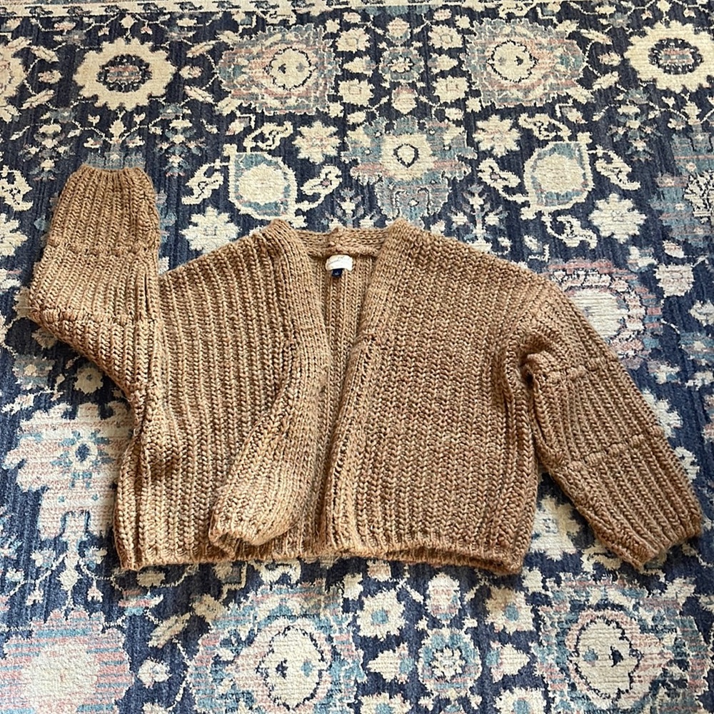 Universal threads size large bubble cardigan